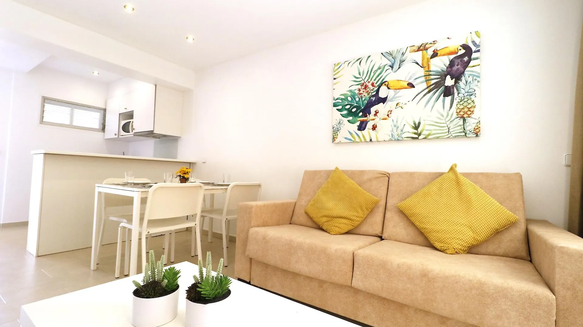 Naika Apartment Palma Nova  Spain